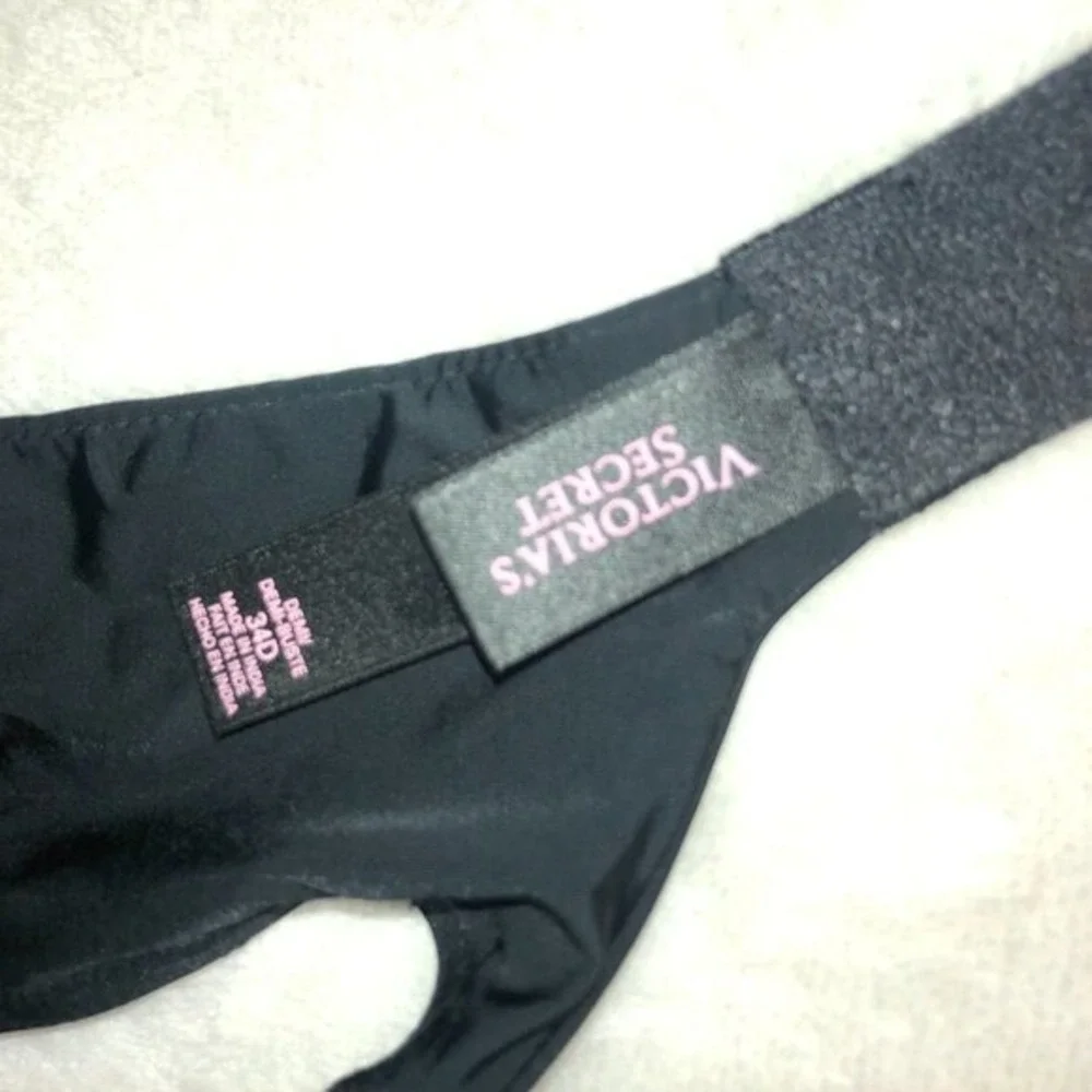 Victoria's Secret Black‎ Demi Bra 34D Goth